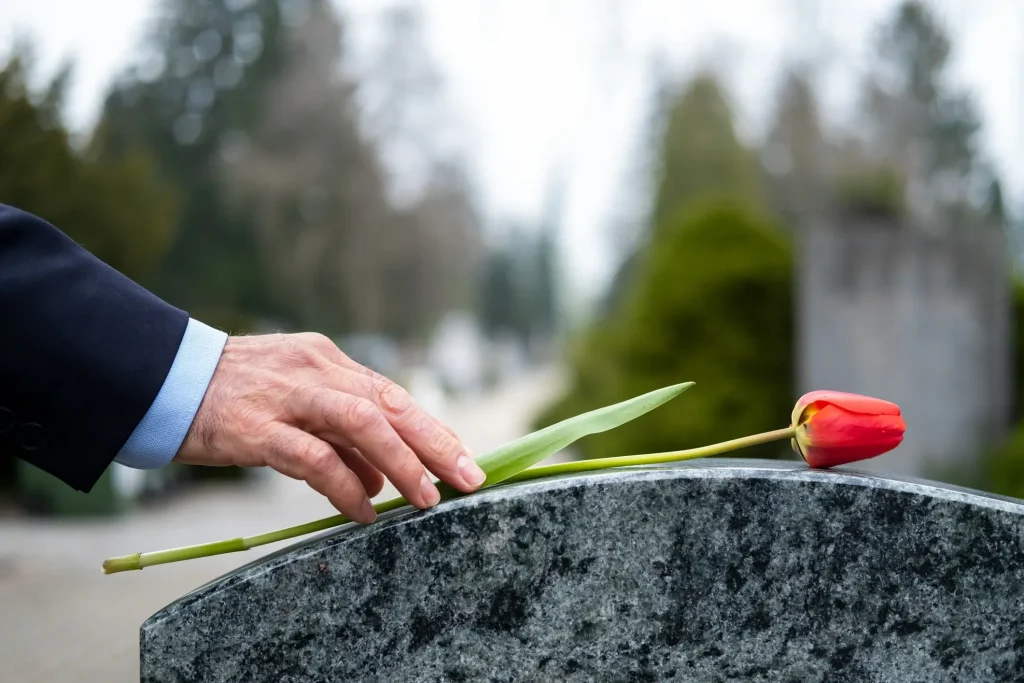 How to Choose Headstones South Shields Families Feel Good About
